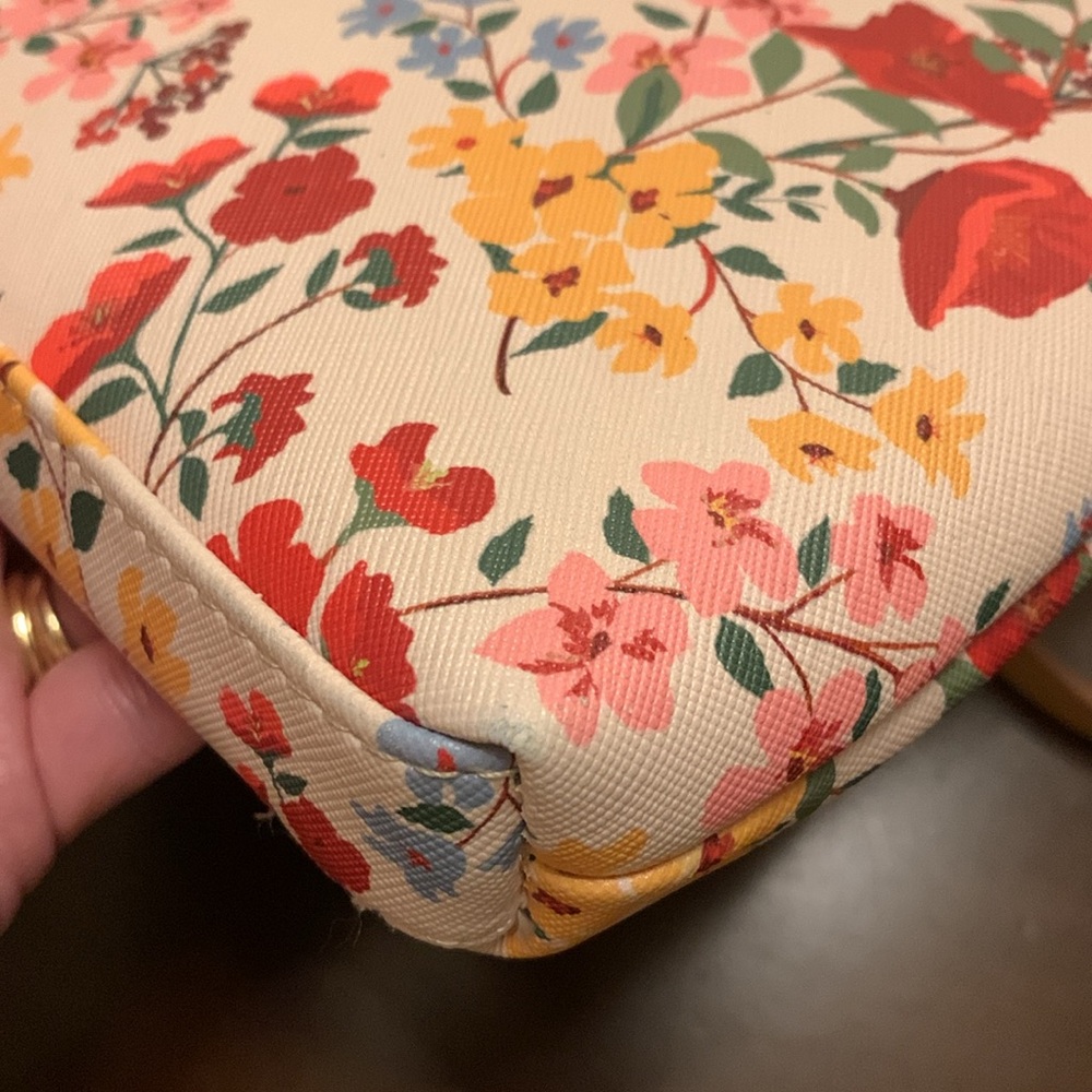 Nanette Lepore Mirabel floral bag w/pouch EUC - Picture 15 of 17